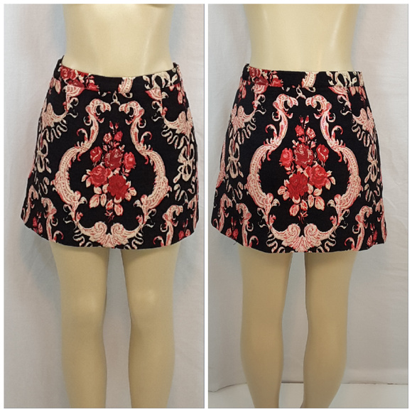 Forever 21 Dresses & Skirts - FOREVER 21, Embroidered Skirt, size Large